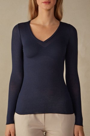 Intimissimi V-neck top in Modal Ultralight with Cashmere Women's Long Sleeve Blue | USA 1825ISZ