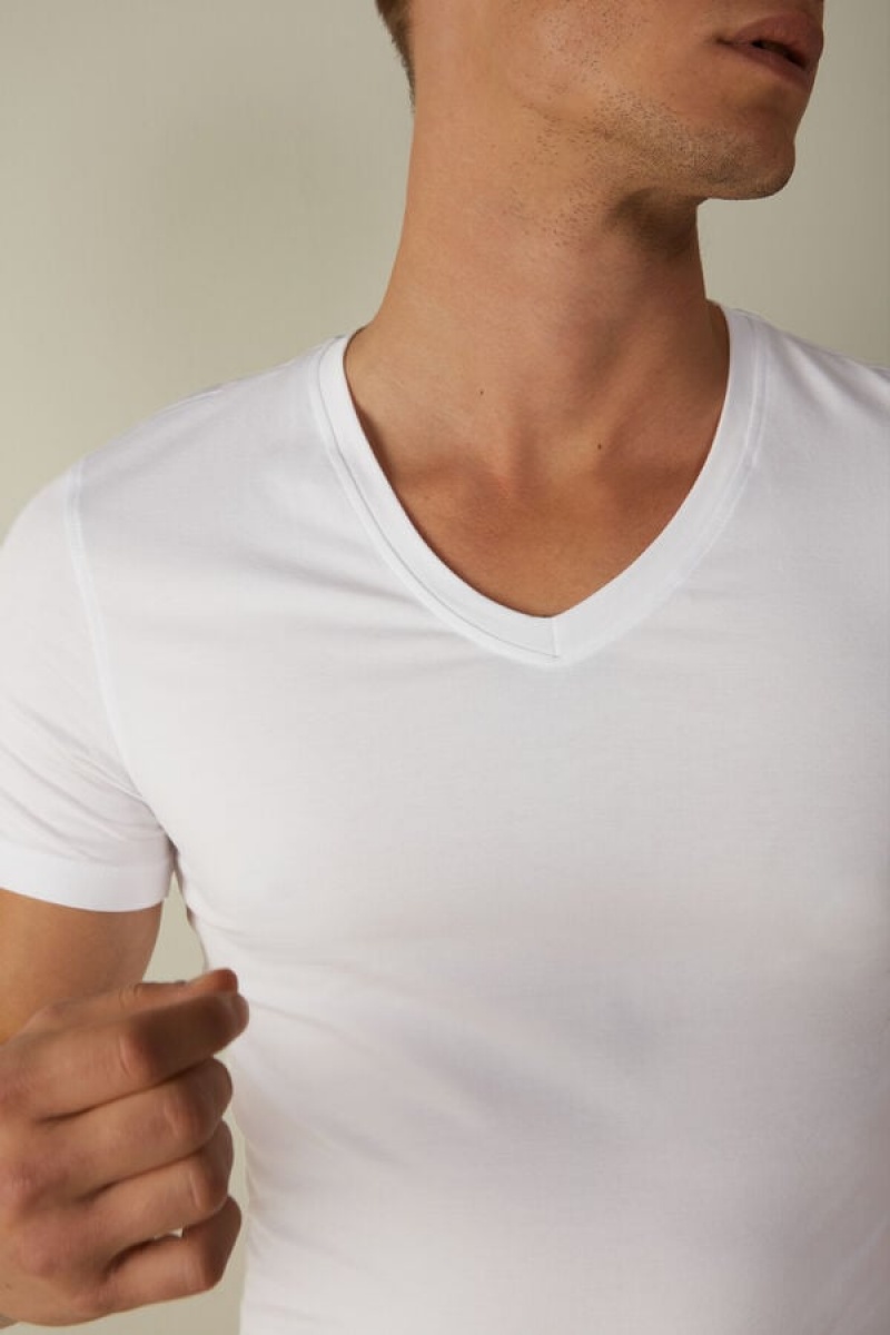 Intimissimi V-neck in Stretch Supima® Cotton Men's T Shirts White | USA 3025DNB