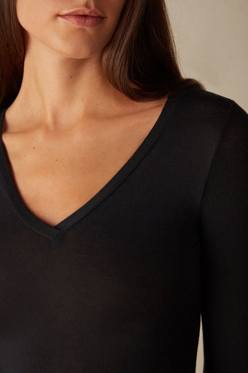 Intimissimi V-neck top in Modal Ultralight with Cashmere Women's Long Sleeve Black | USA 1822TVJ